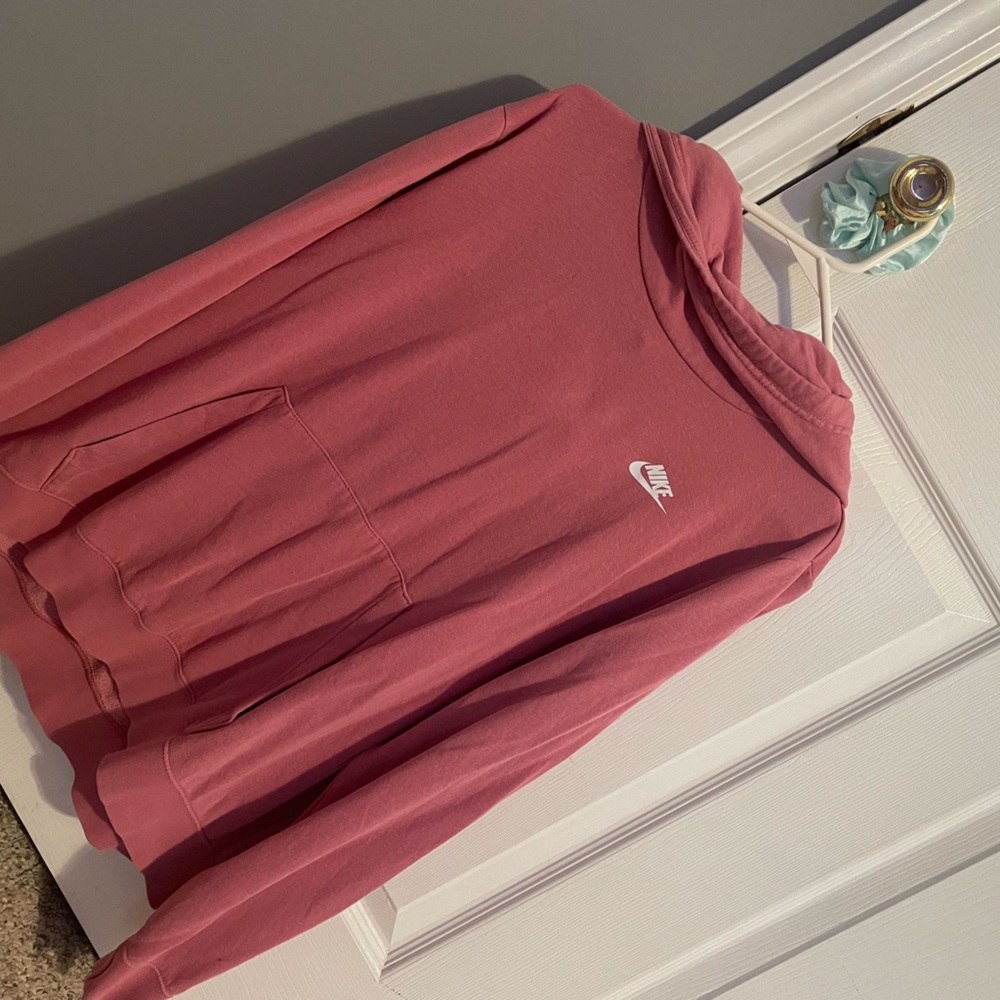pink nike hoodie basically brand new! - Picture 2 of 3